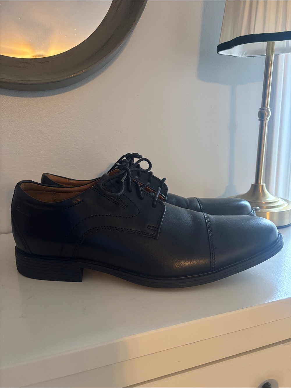 Clarks Black Leather Cap-Toe Oxford Dress Shoes
